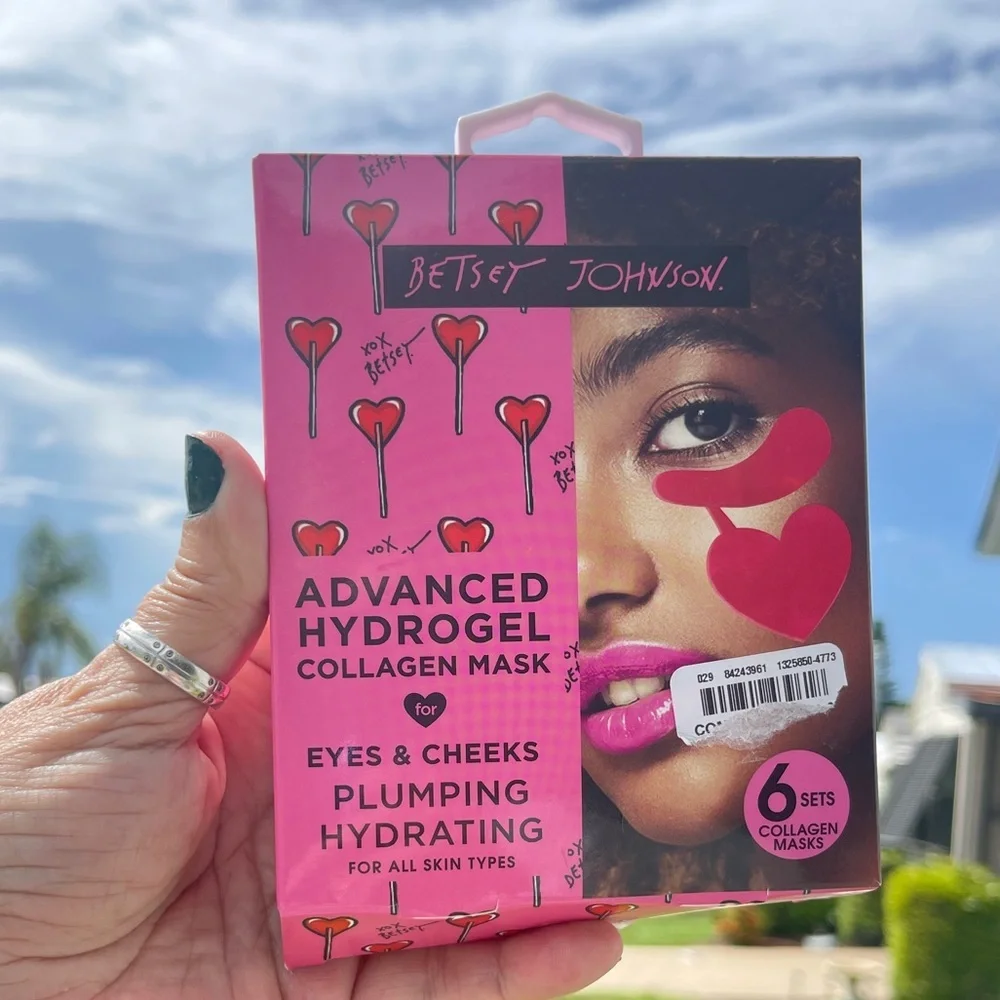 BETSEY JOHNSON Advanced Hydrogel Collagen Mask Set of 6 (total 12)
